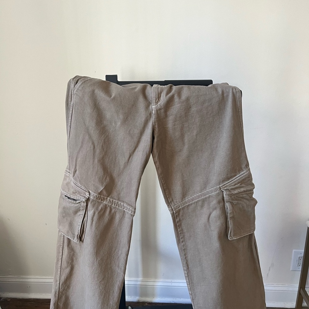Zara Women's Khaki Wide Leg Cargo Pants